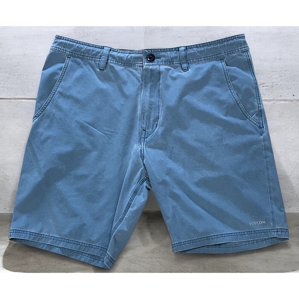 Volcom Surf & Turf Hybrid Shorts Men’s XL Blue 4-Way Stretch Golf Beach Pool